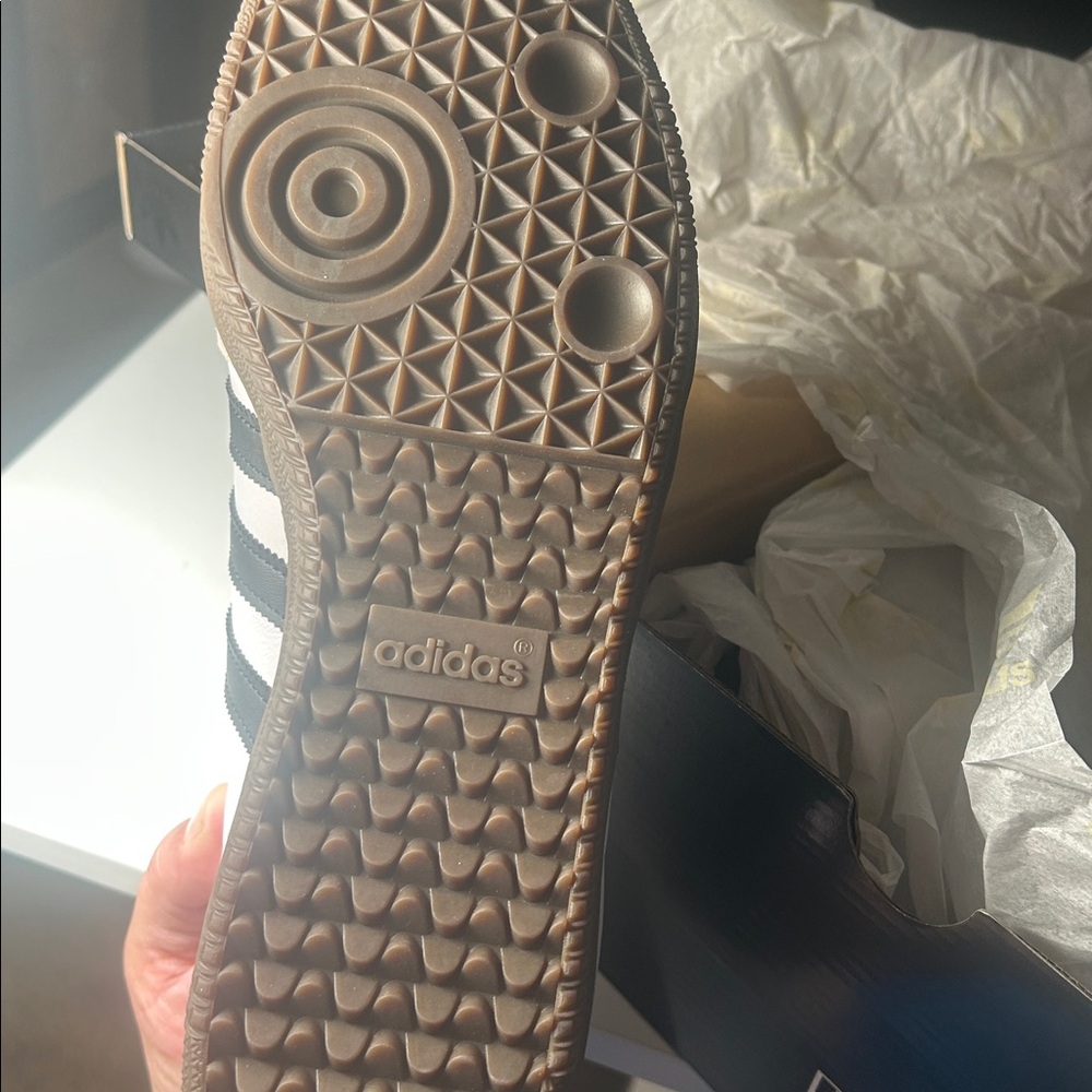 adidas Samba White Sneakers with Black Stripes and Gum Sole - Picture 4 of 6